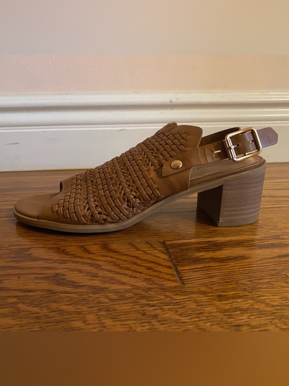 Universal Thread Brown Woven Slingback Block Heel Sandal